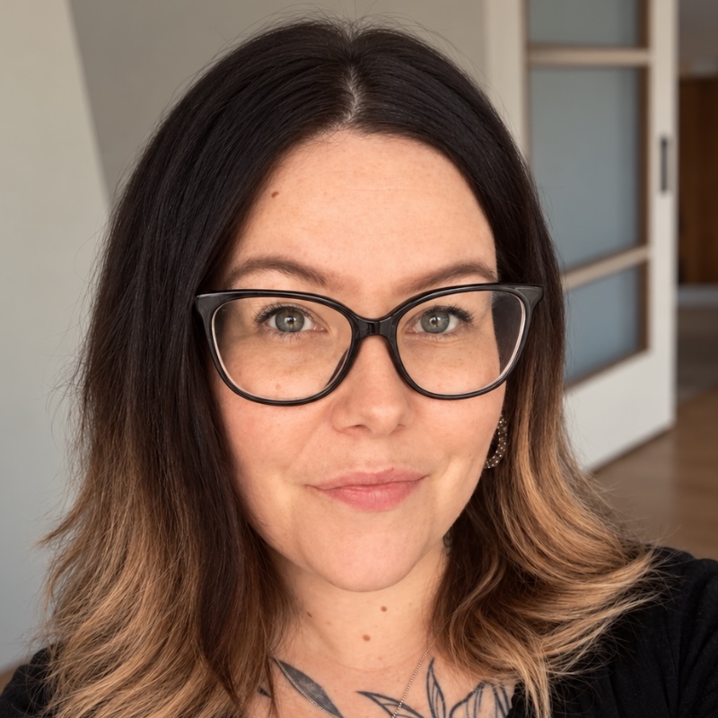Jonna Koski, tiimivastaava, lähihoitaja — Palveluneliö Oy